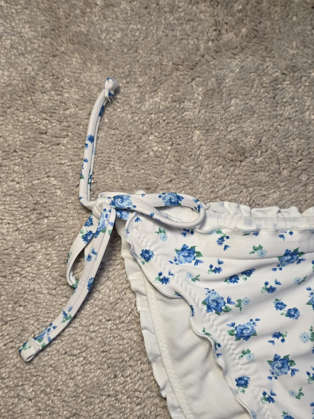Wild Fable White Floral‎ Tie-Side Bikini Bottoms